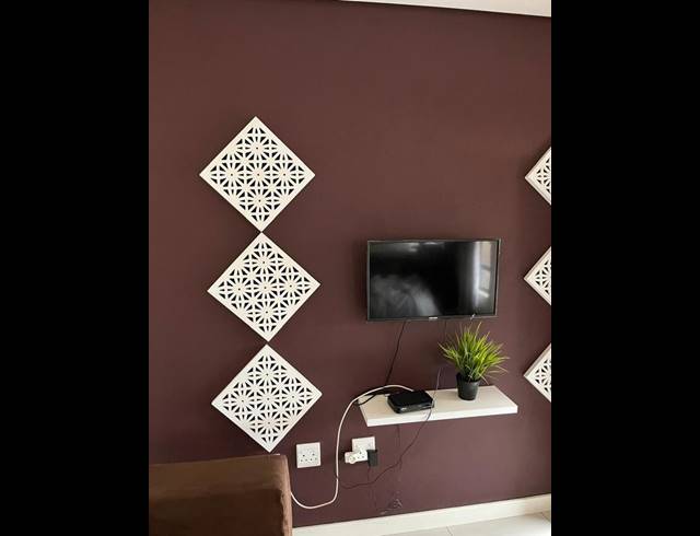 2 BEDROOM PROPERTY TO RENT IN CHROOM PARK